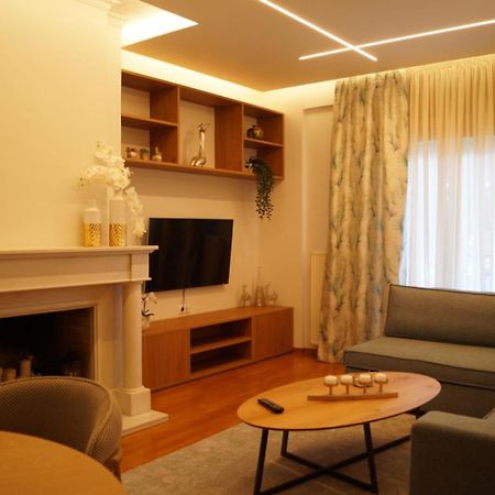 Daphne Luxury Apartment Кастория Экстерьер фото